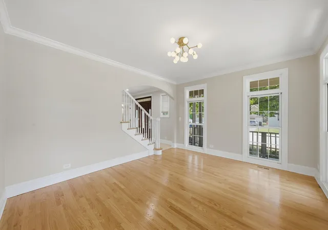 Photo 3 of Single family home for sale at 301 Spruce St, Glenview, IL 60025 | MLS# 12761742 | Listing updated on 2026-09-22