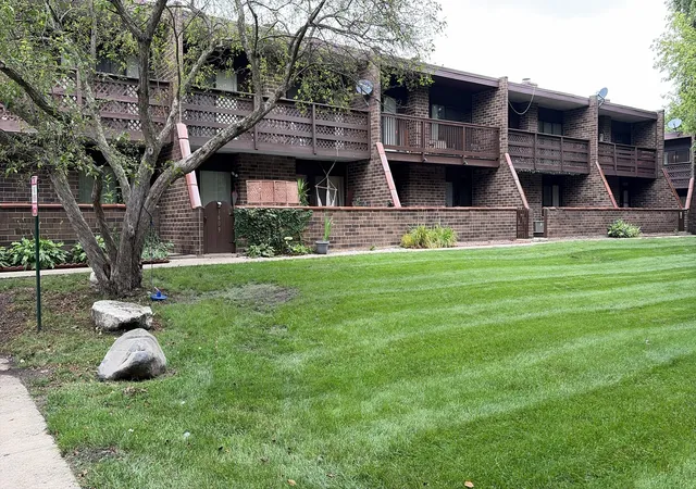 Photo 1 of Condo for sale at 1607 Kenneth Cir #1607, Elgin, IL 60120 | MLS# 12761761 | Listing updated on 2026-09-22