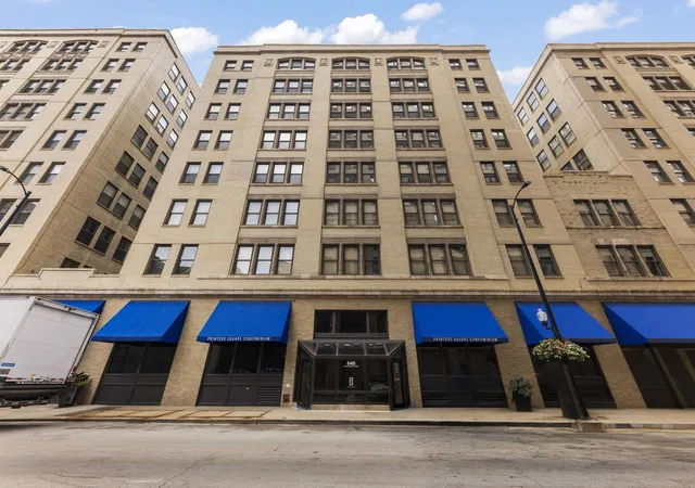 Condo for sale at 640 S Federal St #802, Chicago, IL 60605 | MLS# 12761788