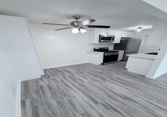 Photo 3 of Condo for sale at 8000 Archer Ave #117, Willow Springs, IL 60480 | MLS# 12761809 | Listing updated on 2026-10-05