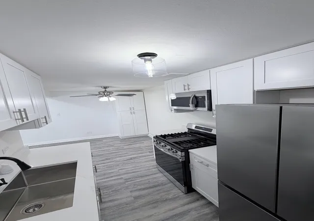 Listing Photo 5 - Condo for sale in building located at 8000 Archer Ave, Willow Springs, IL 60480 - Unit #117