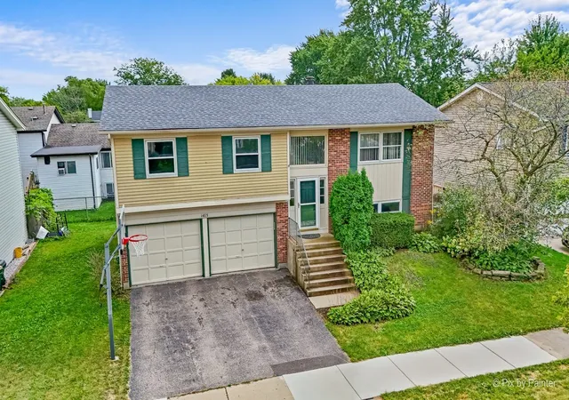 Single family home for sale at 1485 Westbury Dr, Hoffman Estates, IL 60192 | MLS# 12761818