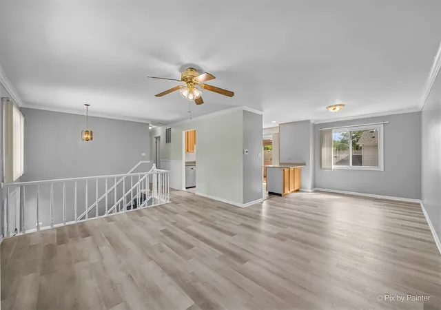 Photo 3 of Single family home for sale at 1485 Westbury Dr, Hoffman Estates, IL 60192 | MLS# 12761818 | Listing updated on 2026-09-23