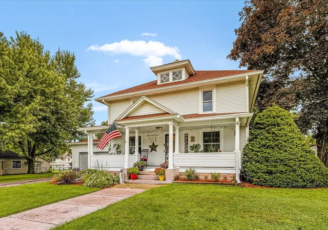 Photo 2 of Sale Pending at 406 W Main St, Durand, IL 61024 | MLS# 12761831 | Listing updated on 2026-09-23