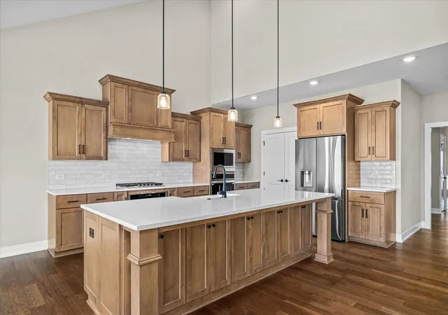 Photo 3 of Single family home for sale at 878 Claridge Dr, Oswego, IL 60543 | MLS# 12761848 | Listing updated on 2026-09-23