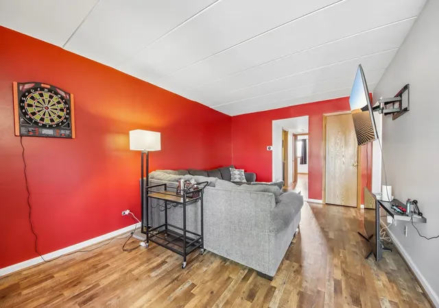 Listing Photo 5 - Condo for sale in building located at 11003 Stony Creek Dr, Palos Hills, IL 60465 - Unit #2A