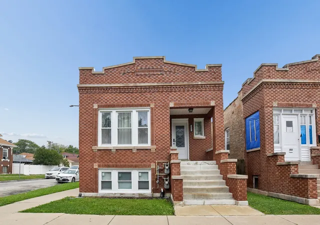 Photo 2 of Single family home for sale at 1801 S 58th Avenue, Cicero, IL 60804 | MLS# 12761865 | Listing updated on 2026-09-22