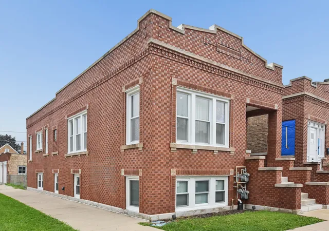Photo 3 of Single family home for sale at 1801 S 58th Avenue, Cicero, IL 60804 | MLS# 12761865 | Listing updated on 2026-09-22