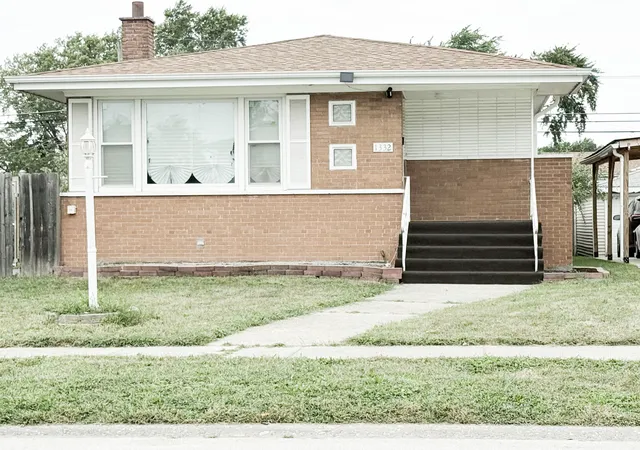 Photo 1 of Single family home for sale at 1332 Mackinaw Ave, Calumet City, IL 60409 | MLS# 12761922 | Listing updated on 2026-09-22
