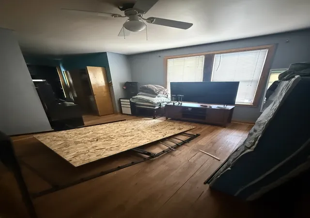 Photo 3 of Single family home for sale at 5833 S Kildare Ave, Chicago, IL 60629 | MLS# 12761937 | Listing updated on 2026-09-17