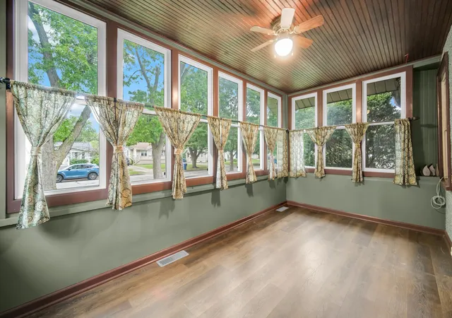 Photo 4 of Single family home for sale at 103 N Harvard Ave, Villa Park, IL 60181 | MLS# 12761940 | Listing updated on 2026-09-25