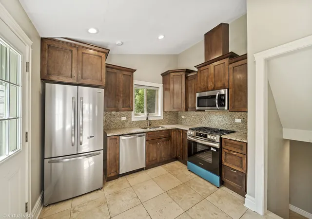 Photo 2 of Single family home for sale at 840 Fair Ln, Northbrook, IL 60062 | MLS# 12761956 | Listing updated on 2026-10-23