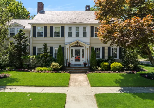 Photo 2 of Single family home for sale at 176 Cole Ave, Providence, RI 02906 | MLS# 12761972 | Listing updated on 2026-10-09