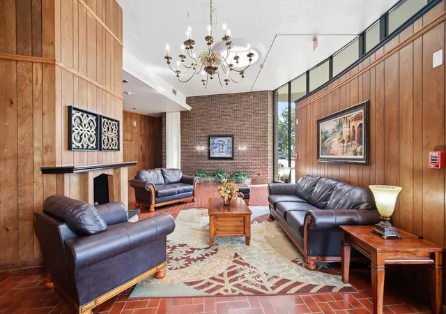 Photo 3 of Condo for sale at 40 N Tower Rd #7E, Oak Brook, IL 60523 | MLS# 12761995 | Listing updated on 2026-09-23