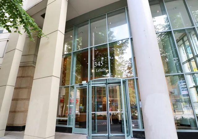 Photo 1 of Condo for sale at 345 N Lasalle Dr #806, Chicago, IL 60654 | MLS# 12762003 | Listing updated on 2026-09-24