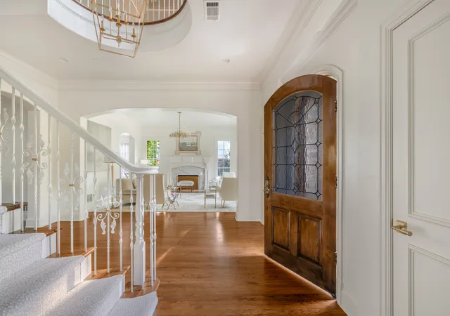 Photo 2 of Mansion for sale at 6034 Park Ln, Dallas, TX 75225 | MLS# 12762007 | Listing updated on 2026-09-30