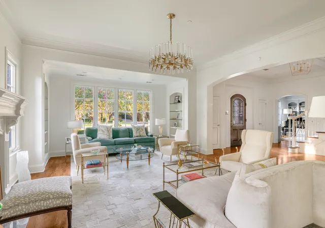 Photo 3 of Mansion for sale at 6034 Park Ln, Dallas, TX 75225 | MLS# 12762007 | Listing updated on 2026-09-30