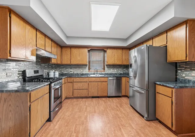 Photo 4 of Single family home for sale at 2937 200th Street, Lynwood, IL 60411 | MLS# 12762064 | Listing updated on 2026-09-23