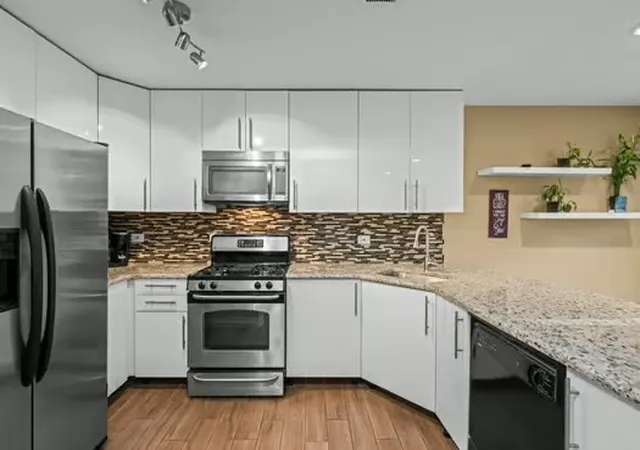 Photo 3 of Condo for sale at 80 Commonwealth Ct #3, Vernon Hills, IL 60061 | MLS# 12762142 | Listing updated on 2026-09-19