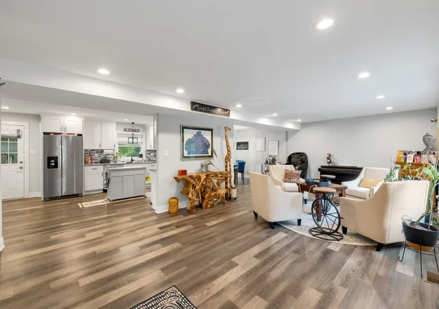 Photo 4 of Single family home for sale at 24332 S State Line Rd, Crete, IL 60417 | MLS# 12762157 | Listing updated on 2026-09-23