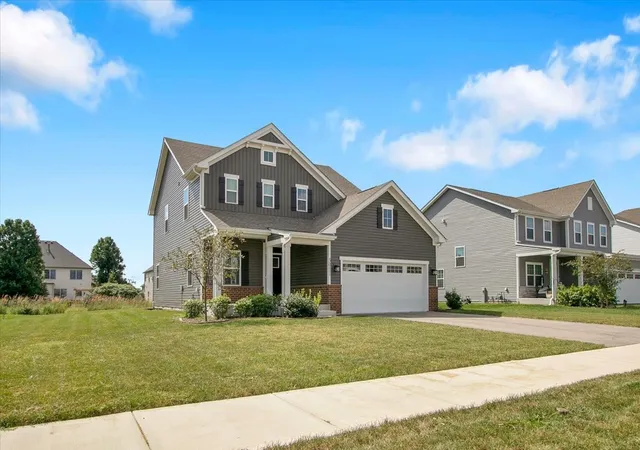 Photo 3 of Single family home for sale at 3011 Constitution Way, Yorkville, IL 60560 | MLS# 12762167 | Listing updated on 2026-09-23