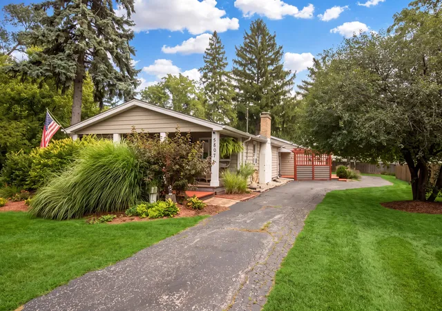 Photo 2 of Single family home for sale at 5807 Fairmount Ave, Downers Grove, IL 60516 | MLS# 12762176 | Listing updated on 2026-09-23