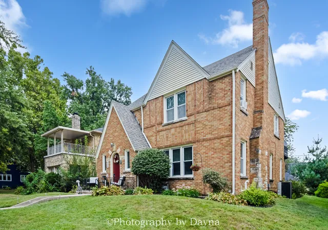 Photo 3 of Single family home for sale at 924 S Myrtle Ave, Kankakee, IL 60901 | MLS# 12762181 | Listing updated on 2026-09-19