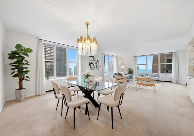 Listing Photo 2 - Condo for sale in building located at 777 N Michigan Ave, Chicago, IL 60611 - Unit #3100