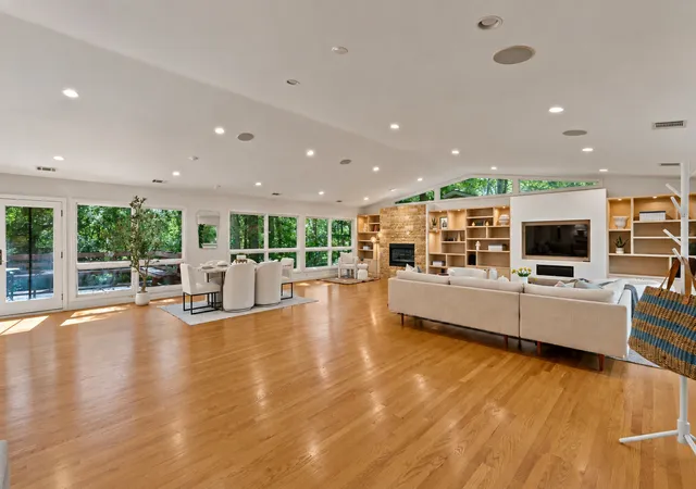 Photo 3 of Single family home for sale at 8313 Still Spring Ct, Bethesda, MD 20817 | MLS# 12762192 | Listing updated on 2026-09-26