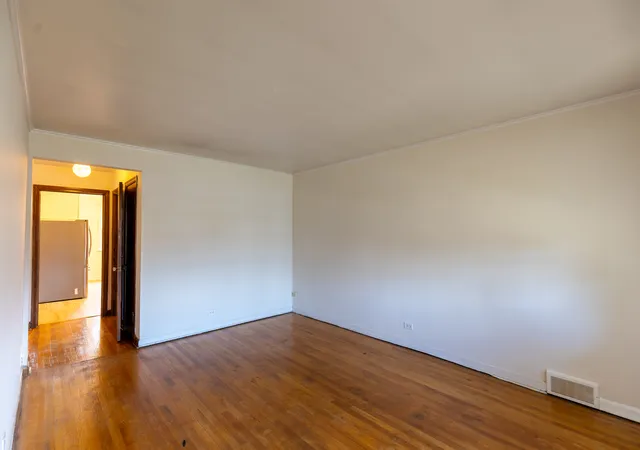 Photo 4 of Single family home for sale at 2433 S Keystone Ave, North Riverside, IL 60546 | MLS# 12762323 | Listing updated on 2026-10-08