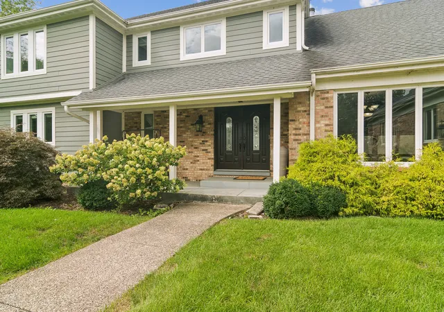Photo 2 of Single family home for sale at 21680 Cambridge Dr, Kildeer, IL 60047 | MLS# 12762330 | Listing updated on 2026-10-04