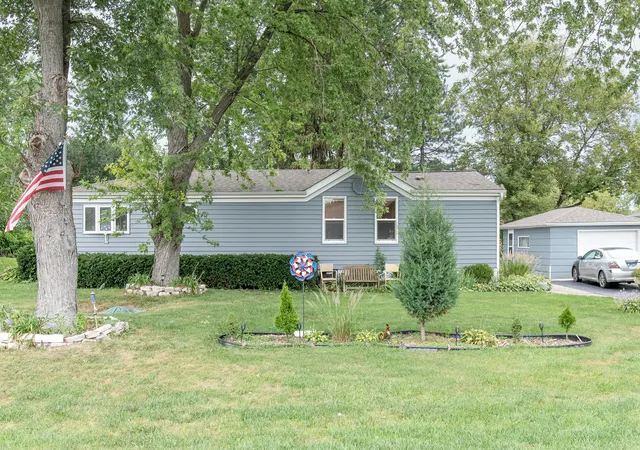 Photo 1 of Single family home for sale at 22144 W Cedar Dr, Antioch, IL 60002 | MLS# 12762333 | Listing updated on 2026-09-24
