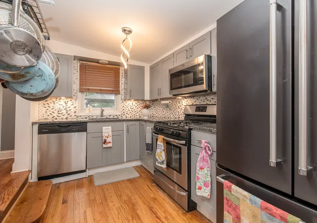 Photo 2 of Single family home for sale at 22144 W Cedar Dr, Antioch, IL 60002 | MLS# 12762333 | Listing updated on 2026-09-24