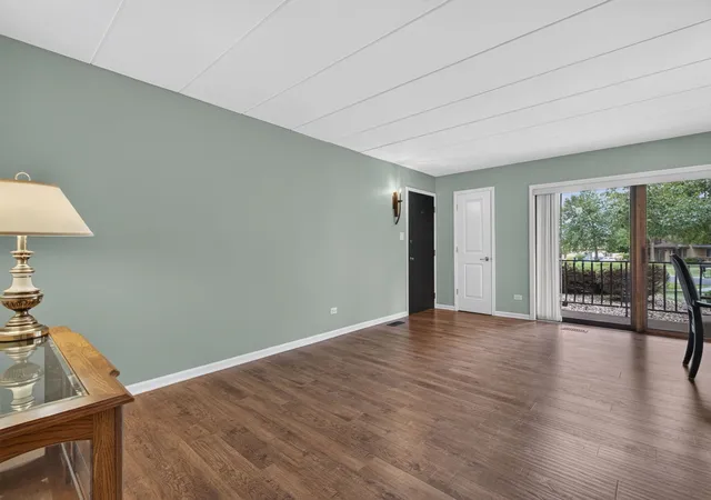Photo 3 of Condo for sale at 15110 Evergreen Dr #1C, Orland Park, IL 60462 | MLS# 12762338 | Listing updated on 2026-09-21