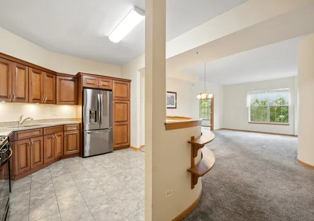 Photo 2 of Condo for sale at 3125 Town Sq Dr #401, Rolling Meadows, IL 60008 | MLS# 12762356 | Listing updated on 2026-09-23