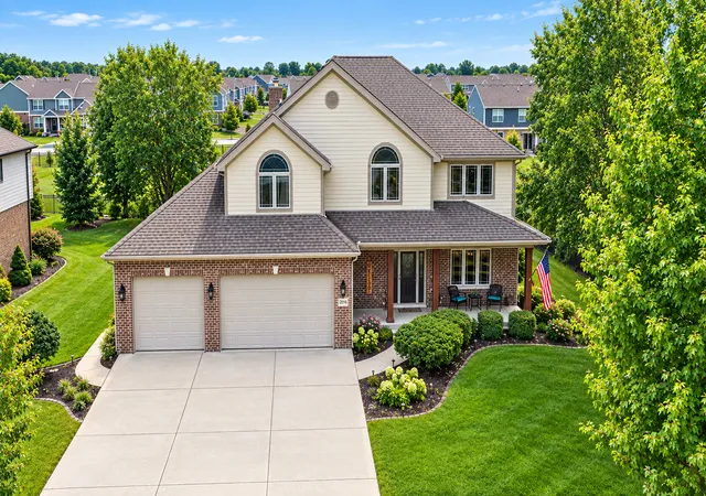 Single family home for sale at 2016 Edgeview Dr, New Lenox, IL 60451 | MLS# 12762359 | Listing updated on 2026-09-22