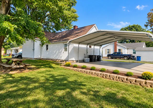 Photo 3 of Sale Pending at (Undisclosed), Pinckneyville, IL 62274 | MLS# 12762361 | Listing updated on 2026-09-30