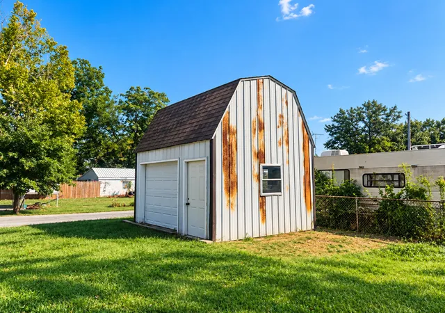 Photo 4 of Sale Pending at (Undisclosed), Pinckneyville, IL 62274 | MLS# 12762361 | Listing updated on 2026-09-30