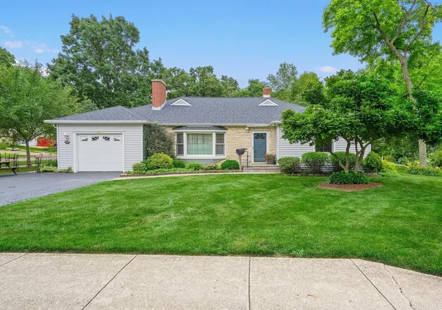 Photo 1 of Single family home for sale at 449 Arbor Ave, West Chicago, IL 60185 | MLS# 12762367 | Listing updated on 2026-09-23