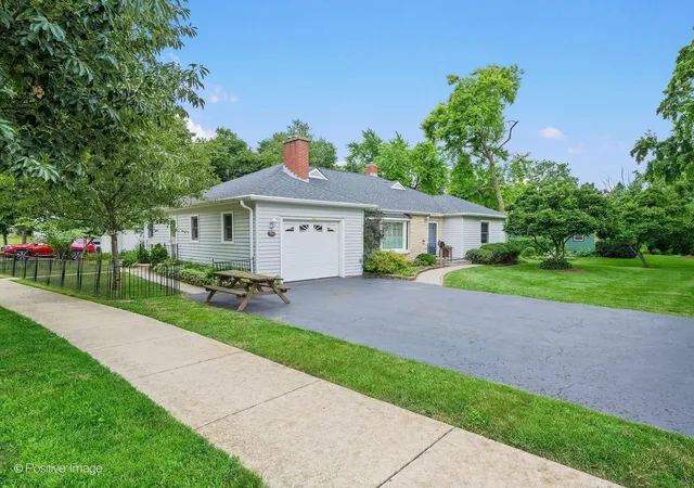 Photo 2 of Single family home for sale at 449 Arbor Ave, West Chicago, IL 60185 | MLS# 12762367 | Listing updated on 2026-09-23