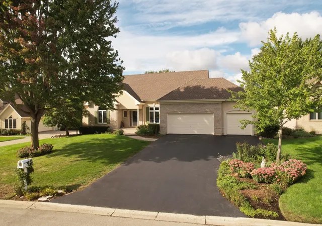 Photo 1 of Single family home for sale at 25022 W Palmer Ct, Antioch, IL 60002 | MLS# 12762369 | Listing updated on 2026-10-02