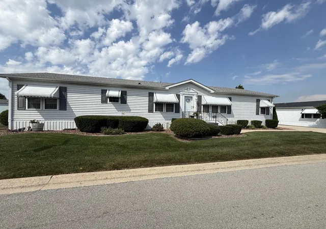 Photo 1 of Manufactured home for sale at 22738 S Ridge Ln, Frankfort, IL 60423 | MLS# 12762374 | Listing updated on 2026-10-01