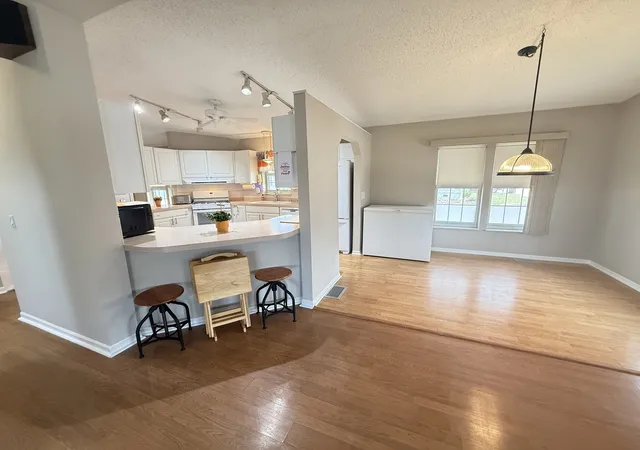 Photo 3 of Manufactured home for sale at 22738 S Ridge Ln, Frankfort, IL 60423 | MLS# 12762374 | Listing updated on 2026-10-01
