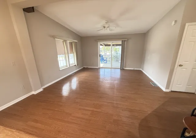 Photo 4 of Manufactured home for sale at 22738 S Ridge Ln, Frankfort, IL 60423 | MLS# 12762374 | Listing updated on 2026-10-01