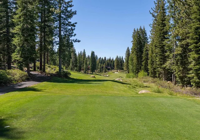 Photo 23 of Single family home for sale at 9295 Brae Rd, Truckee, CA 96161 | MLS# 12762376 | Listing updated on 2026-09-23