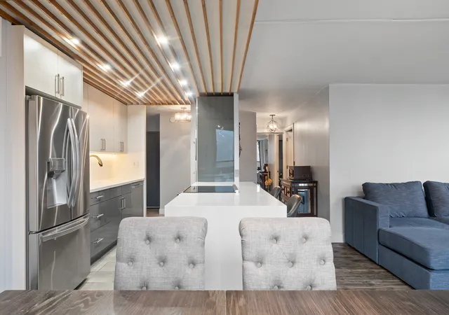 Photo 3 of Condo for sale at 222 E Pearson St #2002, Chicago, IL 60611 | MLS# 12762391 | Listing updated on 2026-09-17