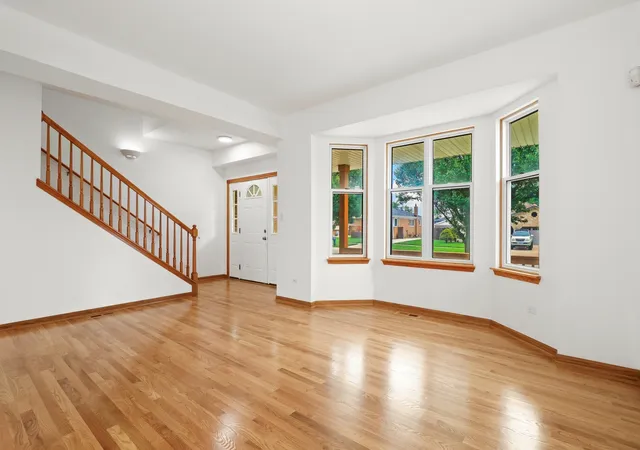 Photo 3 of Single family home for sale at 8542 Latrobe Ave, Burbank, IL 60459 | MLS# 12762483 | Listing updated on 2026-09-23