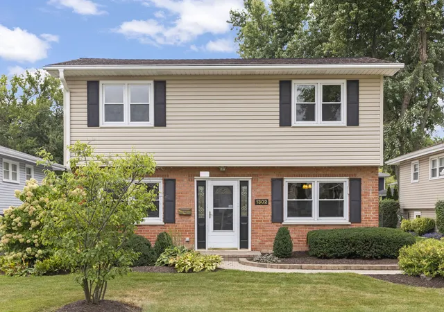 Photo 1 of Single family home for sale at 1302 Coolidge Ave, Wheaton, IL 60189 | MLS# 12762486 | Listing updated on 2026-09-21