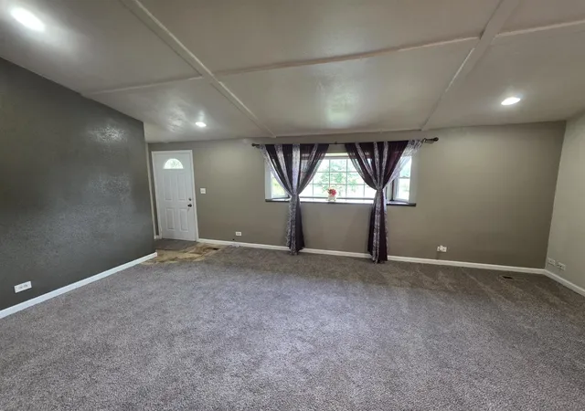 Photo 3 of Single family home for sale at 306 E Edwards St, Payson, IL 62360 | MLS# 12762487 | Listing updated on 2026-09-22
