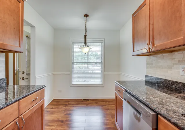 Photo 4 of House for sale at 1523 Lighthouse Dr, Naperville, IL 60565 | MLS# 12762490 | Listing updated on 2026-09-27